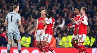 迪巴拉挺身 迪巴拉挺身